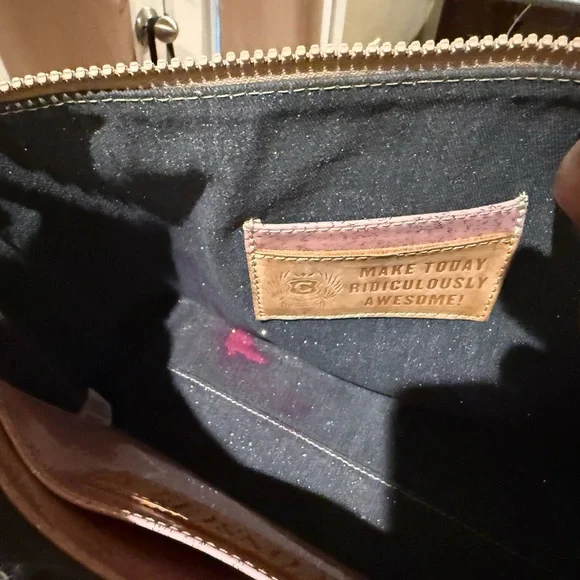 Consuela Sophie Downtown Crossbody bag - Picture 6 of 7